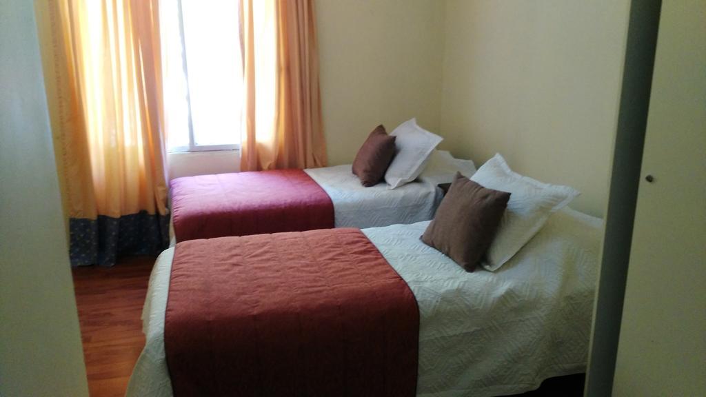 Quinchamali Hostel Сантяго Стая снимка