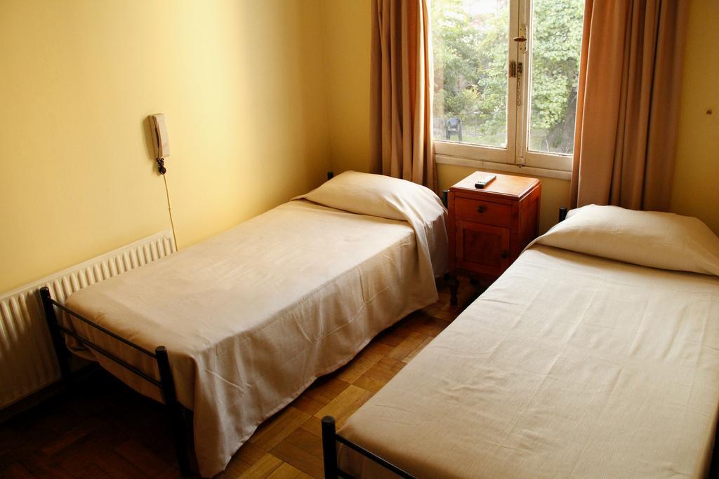 Quinchamali Hostel Сантяго Стая снимка